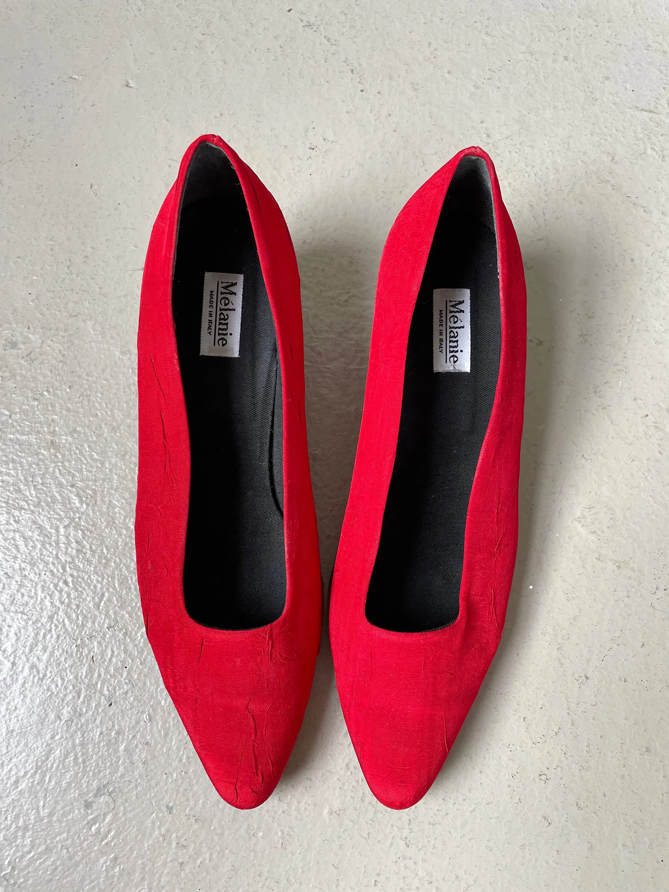 1990s Heels Red Fabric Italy sz 40