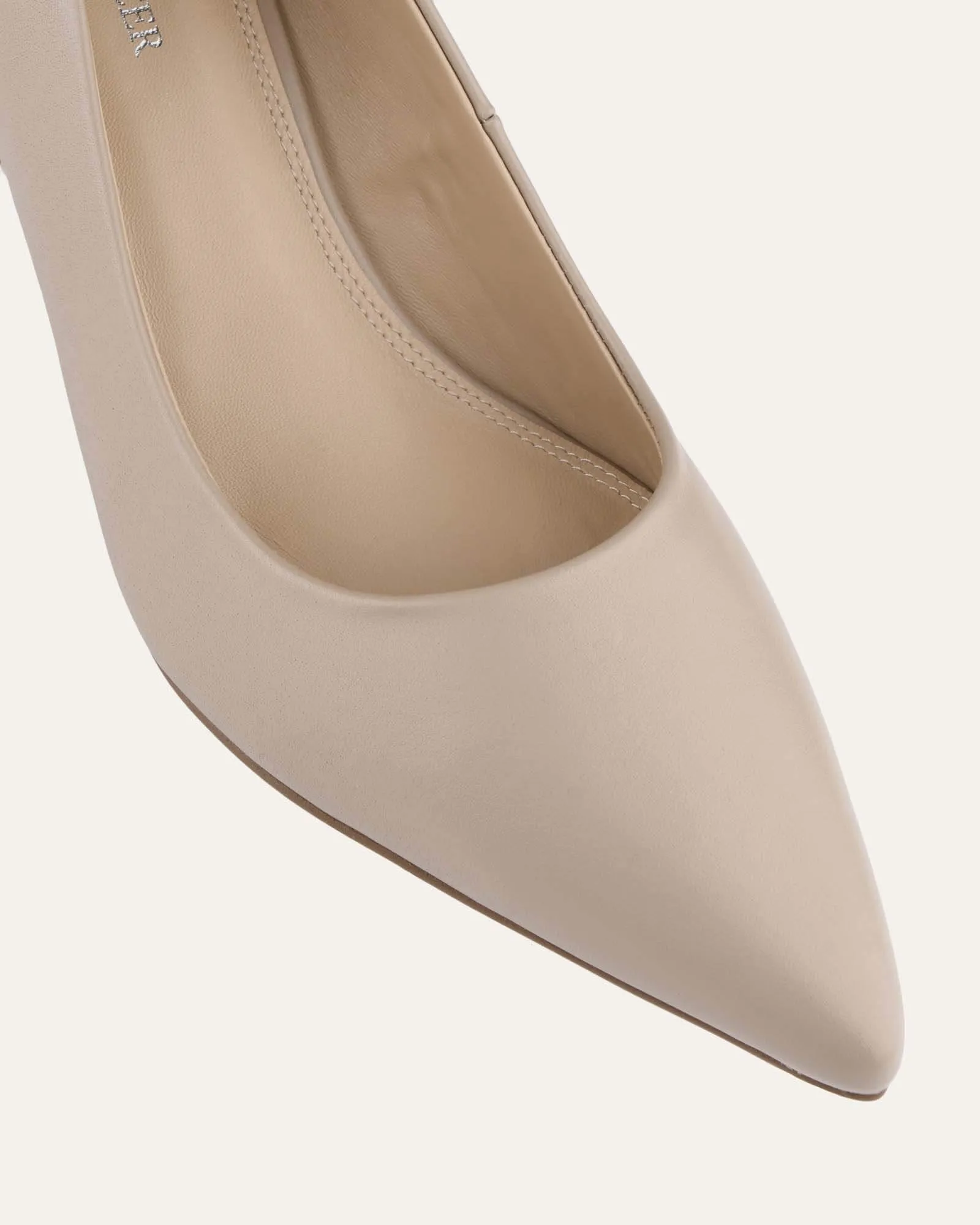 CARRINGTON LOW HEELS TAUPE LEATHER