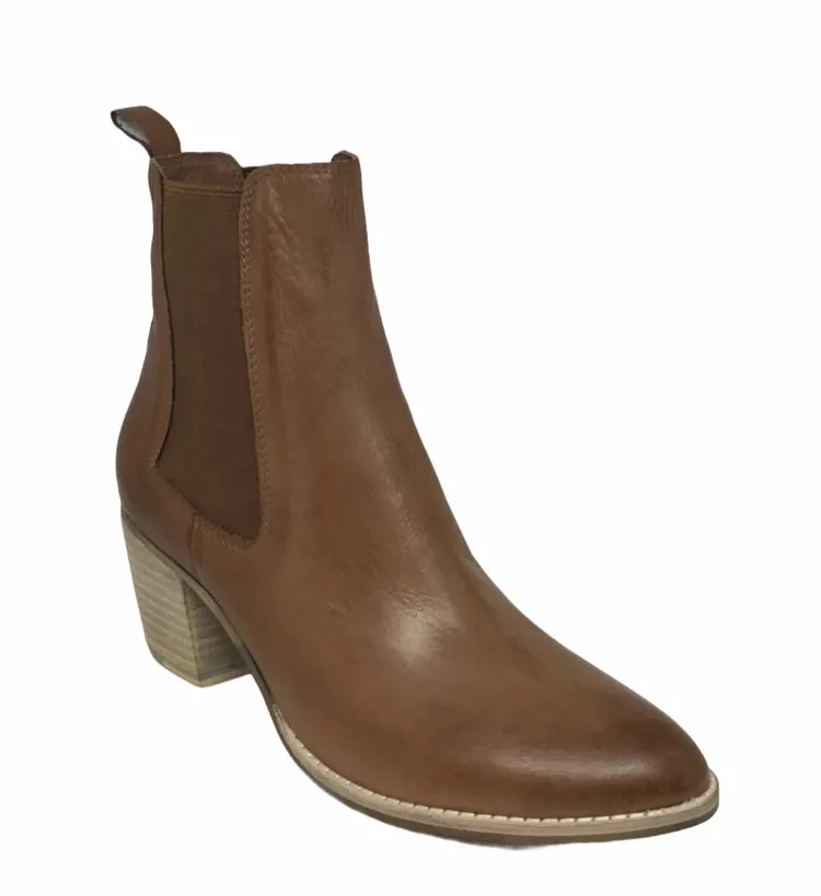 Django & Juliette Beemo Leather Boot ~ Cognac ~ Black