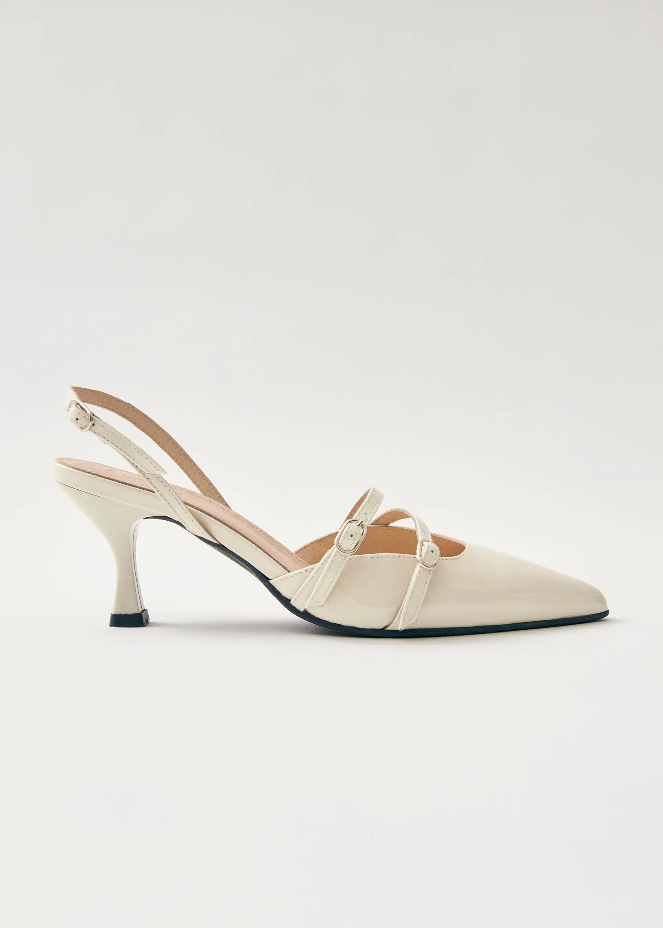 Joelle Onix Cream Leather Pumps