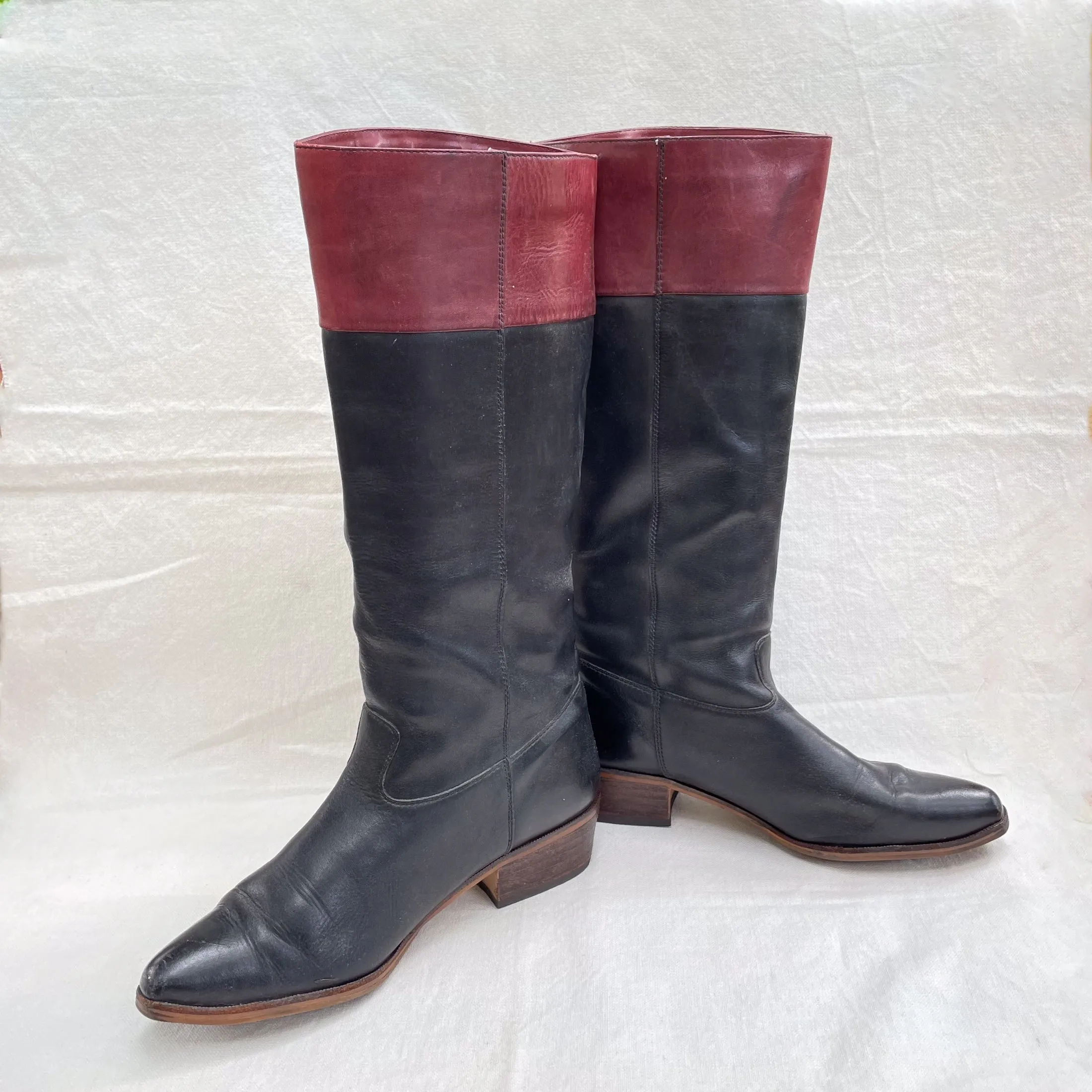 SOLD Vintage 80s Leather Black/Burgundy Leather Boots, Equestrian Style Pull On Boots 9